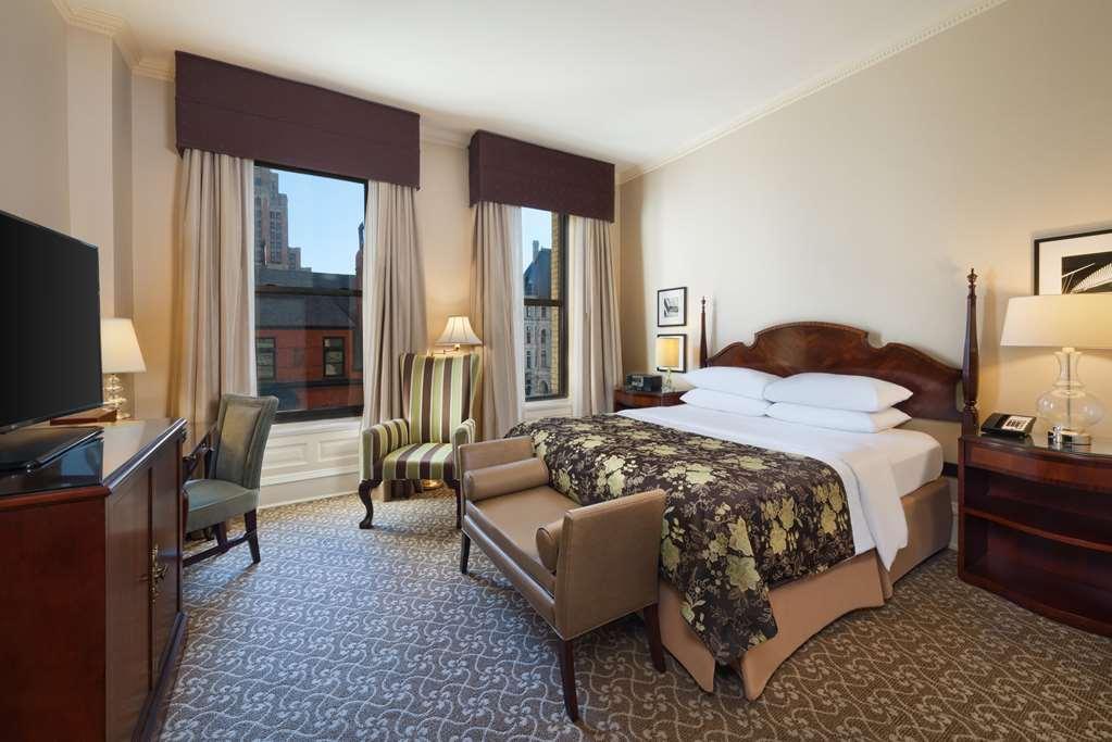 The Pfister Hotel Milwaukee Esterno foto