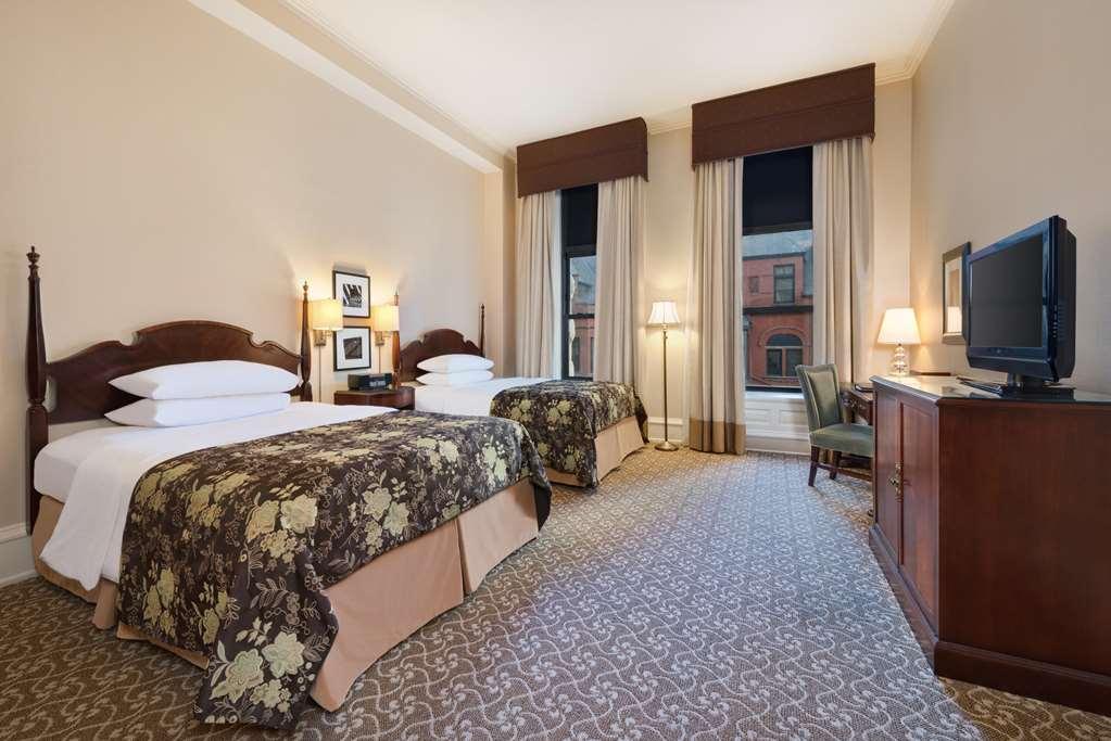 The Pfister Hotel Milwaukee Esterno foto